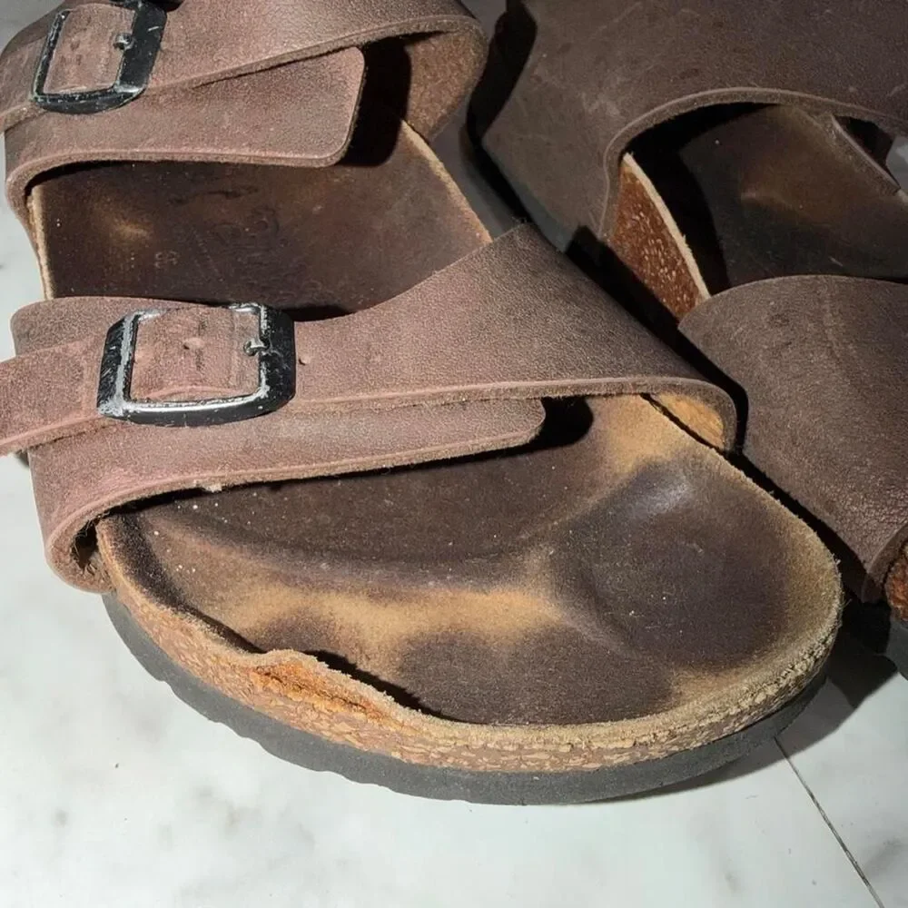Birkenstock Men's Brown Sandals